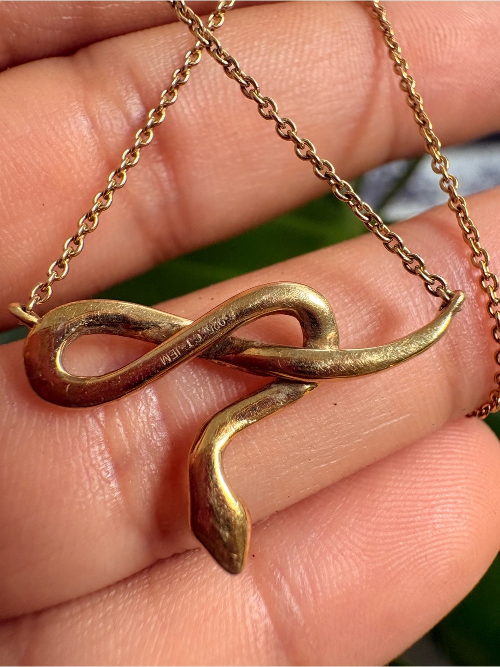 Awe Inspired Emerald Eye Gold Snake Necklace - Picture 4 of 6